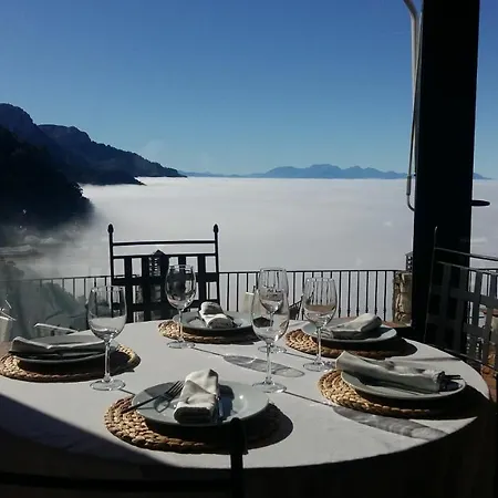 Calerilla (adults Only) 2* Burunchel